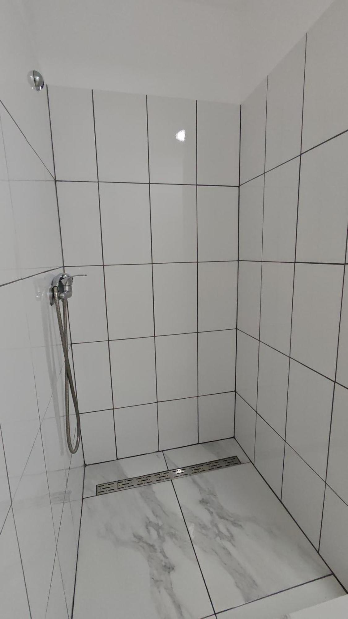 Z Villa Bukares Bagian luar foto