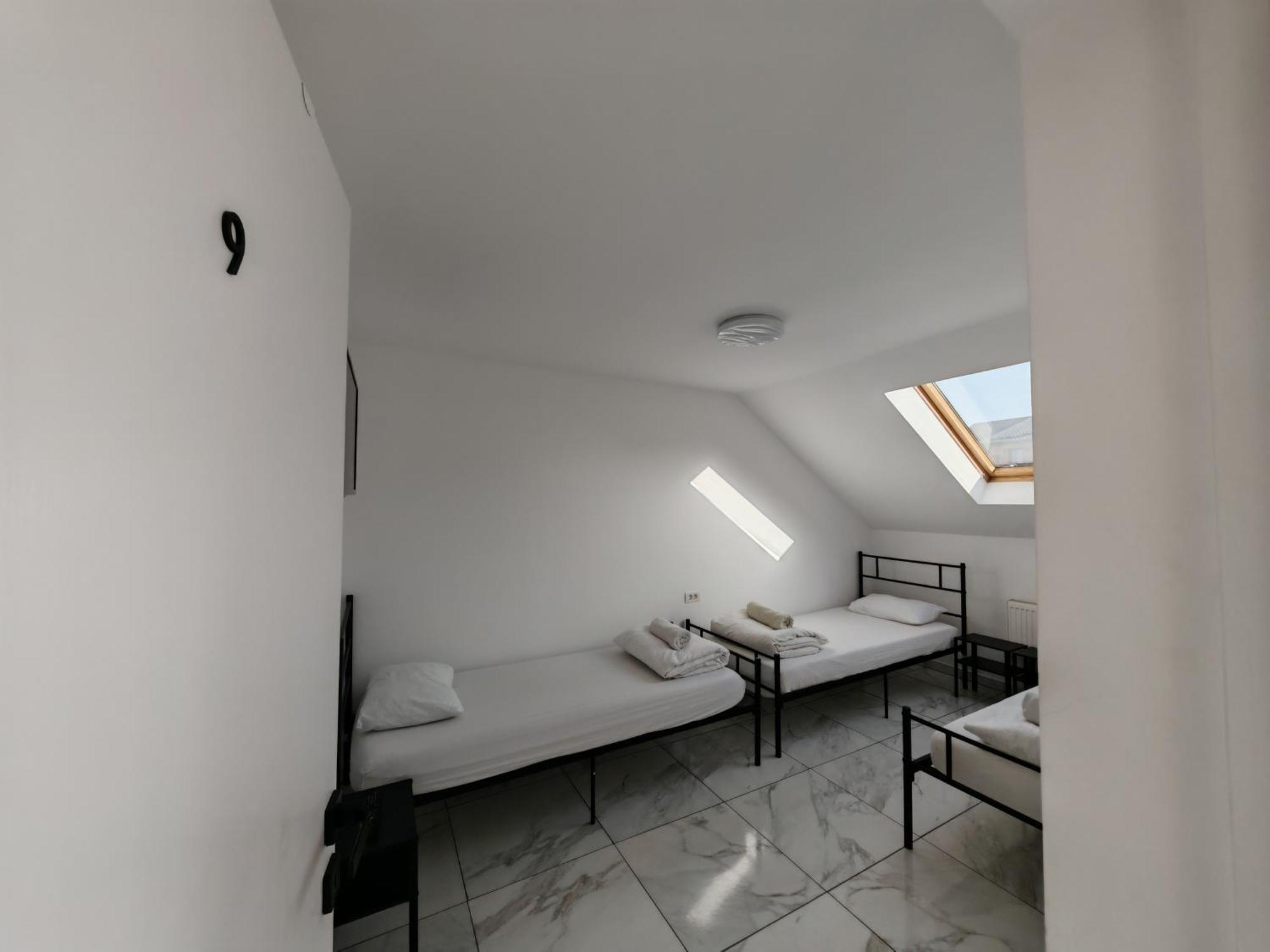 Z Villa Bukares Bagian luar foto