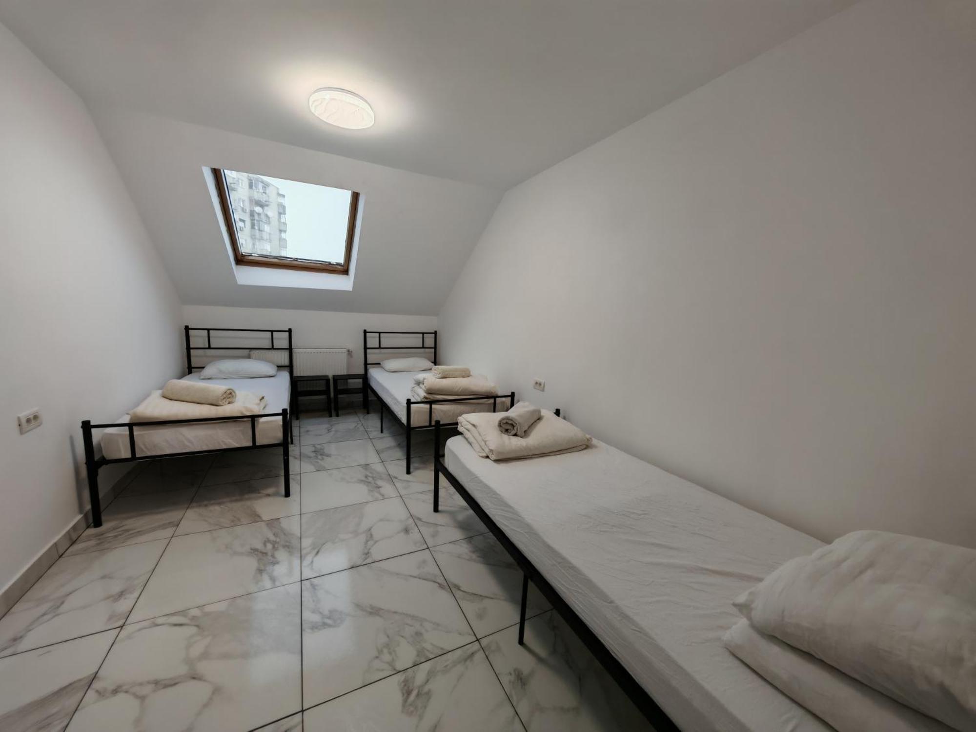 Z Villa Bukares Bagian luar foto